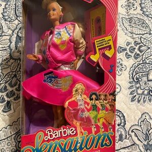 Mattel Barbie Sensations Doll in Pink